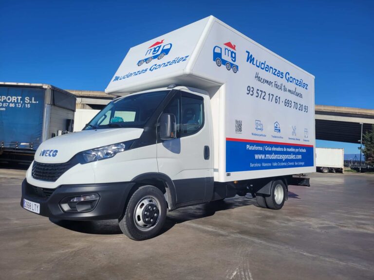 Transporte y logística en Barcelona: Valor añadido en el vaciado de pisos